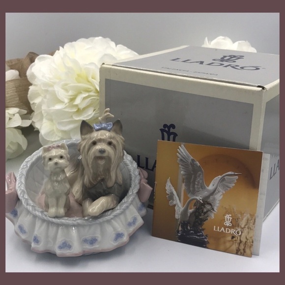 Lladro OUR COZY HOME 06469 Retired Figurine - Picture 1 of 7